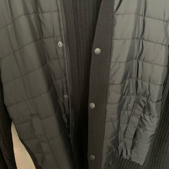 Express Sweater Hoodie - Picture 6 of 9